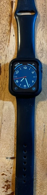Apple Watch Series 6 44mm Space Grau Aluminiumgehäuse mit Schwarz Sportarmband -
