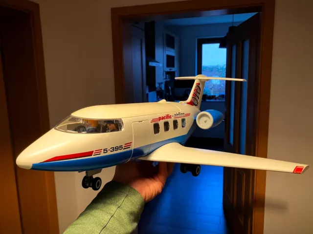 PLAYMOBIL 5395 - Passagierflugzeug mit Frachtabteil (guter Zustand, ohne OVP)