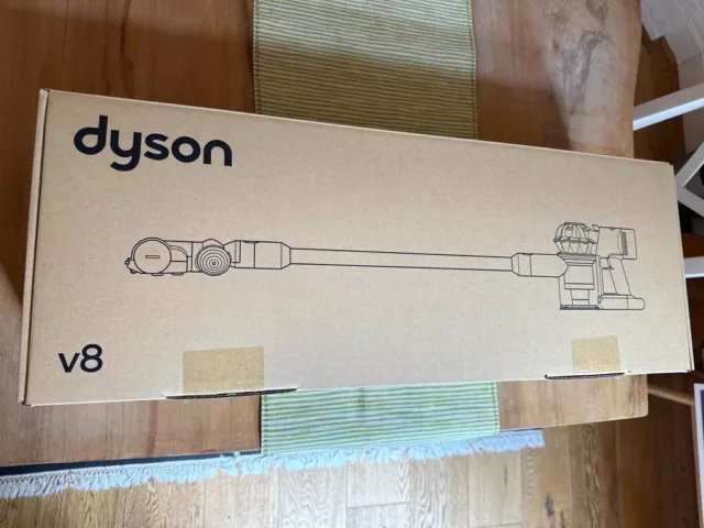 Dyson V8 Absolute Cordless Vacuum Cleaner - Silver/Yellow