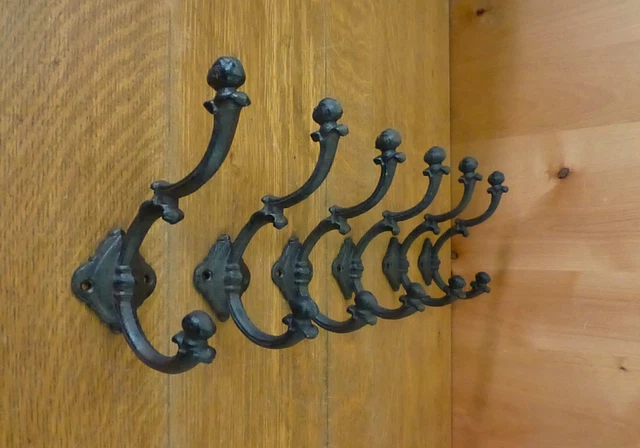 6 BROWN FANCY ACORN 7" WALL HOOKS ANTIQUE-STYLE CAST IRON rustic ornate coat hat