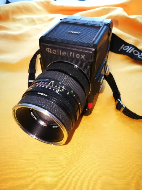 Rolleiflex 6006 pro + Magazin 120 + Carl Zeiss 5,6/120 mm Makro