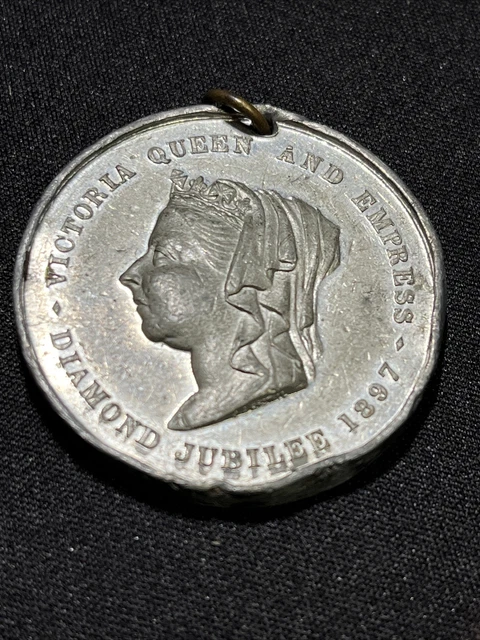 Antique 1897 Queen Victoria Diamond Jubilee Medallion