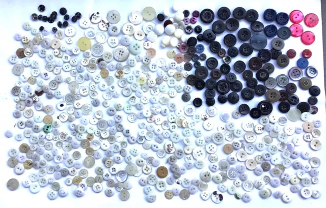 Anciens Boutons 1900 Lot 500 Old Buttons Alte Knöpfe Vecchi Bottoni Botones Anti