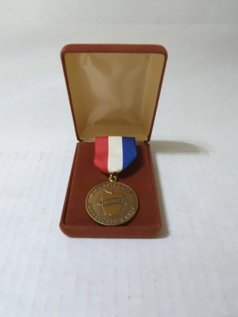 Vintage Washington State Apple Commission Medal | Fruit Industry | Unused/New