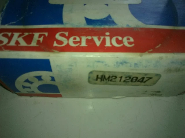 NEW SKF Bearing Hm212047