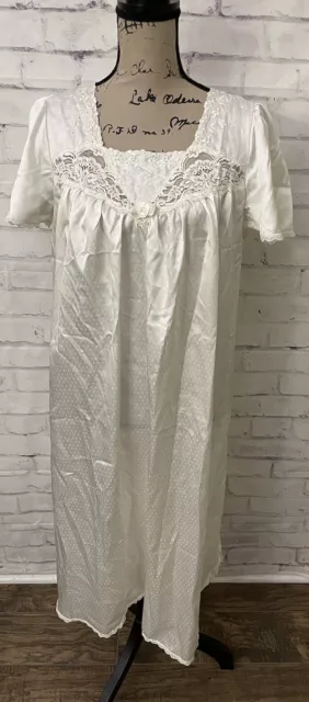 MISS ELAINE VINTAGE Satin Lace Night Gown USA Union Made Size Med Ivory ...