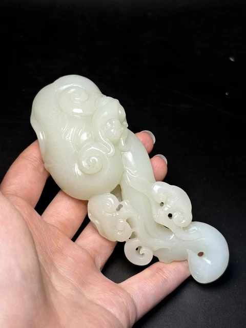Chinese Exquisite Handmade Monkey and Ruyi Carving Hetian Jade Statue Pendant