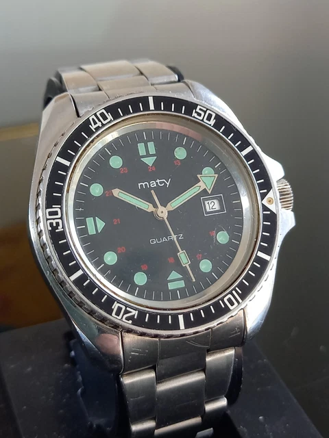 Montre De Plongée MATY Besançon Antichoc - Boîtier Acier Inoxydable - Occasion Très Bon état