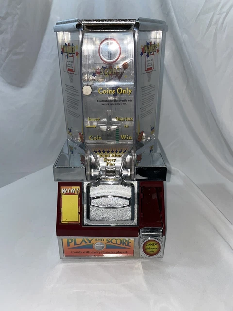 Test Your Skill Game Basketball Play and Score 25 Cent Candy Machine WITHOUT KEY