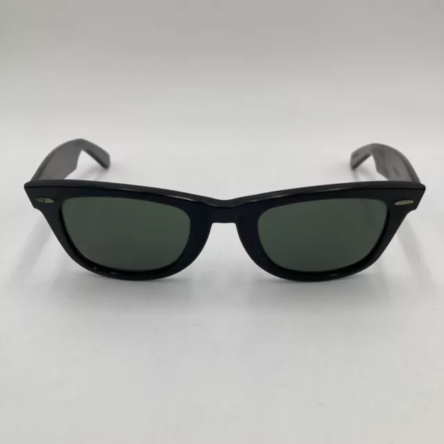 Vintage Bausch & Lomb Ray Ban WAYFARER Sunglasses - Black