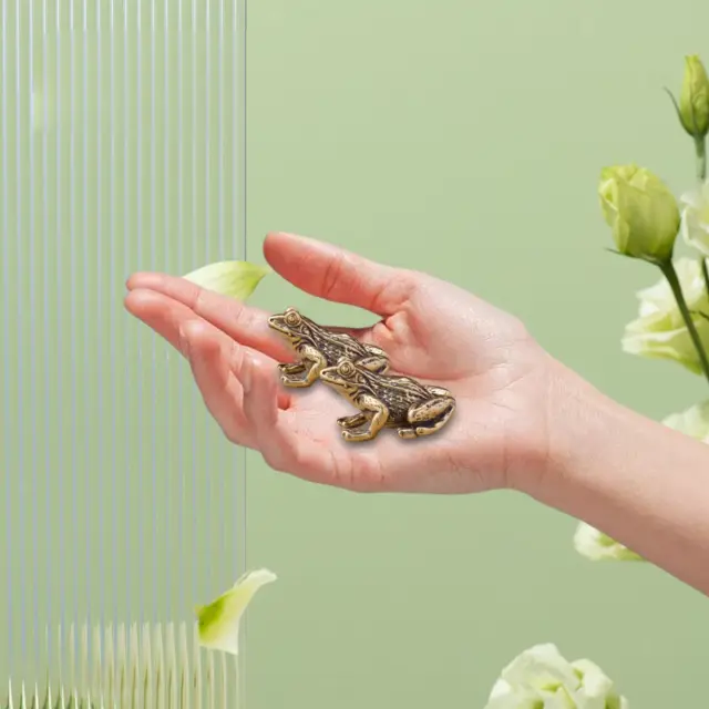 2x Brass Frog Statues Desktop Ornament Chinese Feng Shui