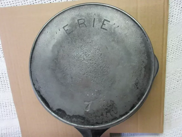 Vintage "ERIE" NO. 7  Cast Iron Skillet Second Series - Makers Mark - Heat Ring