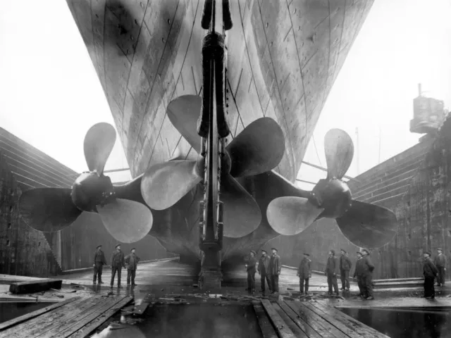 Titanic Propellers Photo Poster Print, Black and White 1911 Vintage Antique Art