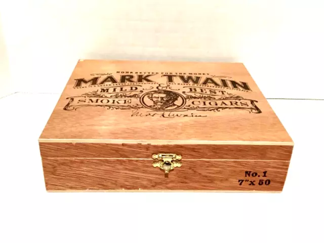 Mark Twain No. 1 Wooden & Hinged Cigar Box - Empty