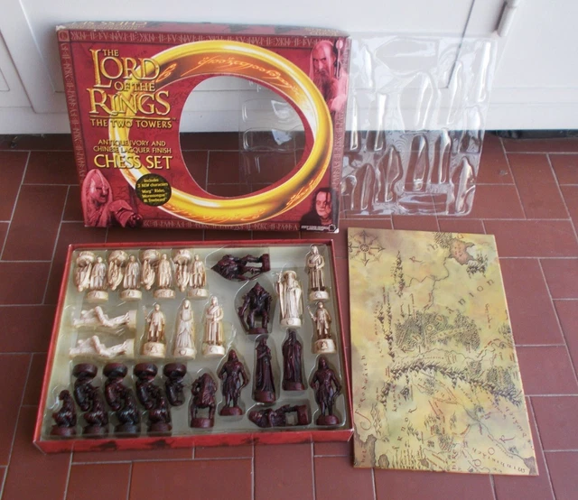 Last Level Herr Der Ringe "Die Zwei Türme" Schachfiguren Set - 12 Miniatur-Skulpturen