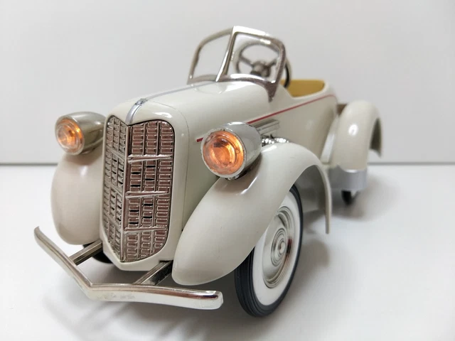 Voiture à Pédales Miniature Hallmark – 1949 Gillham Special – Kiddie Car Classics