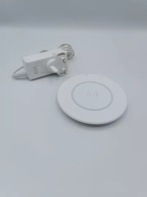 Belkin Boost up 7.5W Qi Wireless Charging Pad - White