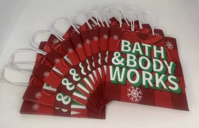 25 X Bath & Body Works Empty Paper Bags Medium (Semi-Annual Sale)  Slightly Used