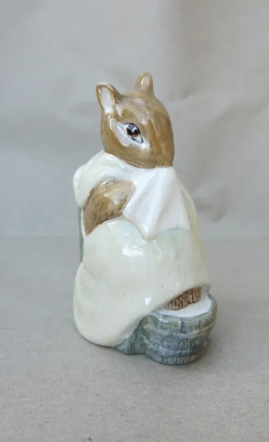 Beswick Beatrix Potter "Chippy Hackee"  Figurine
