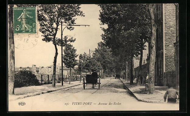 CPA Vitry-Port, Avenue des Ecoles