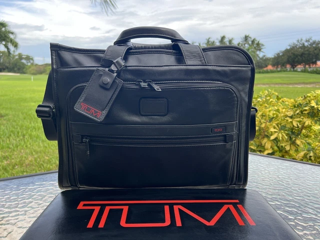 TUMI Alpha 2 Slim Deluxe Portfolio Leather Black Briefcase Bag ￼ Business 2