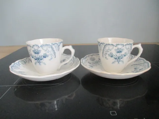 2 Tasses à café et sous tasses Terre de fer St Amand & Hamage modèle Régence N°3