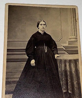 Antique Victorian American Civil War Fashion Woman Poughkeepsie, NY CDV Photo!
