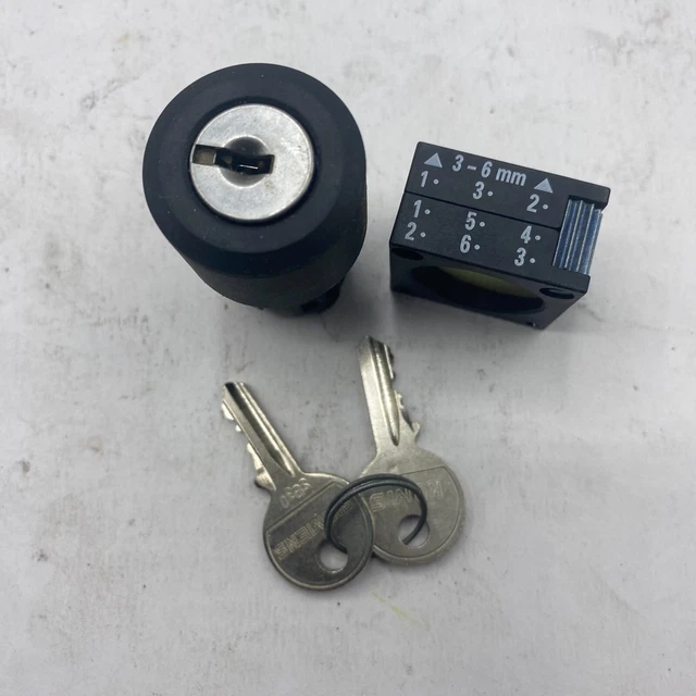 Siemens 3Sb3 000-4Bd01 Ronis Key Operated Switch Lock