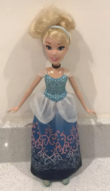 Disney Princess CINDERELLA Royal Shimmer Series Doll 2015 Hasbro B5288