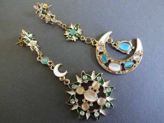 Boucles D'oreilles Pendantes Soleil Et Lune - Cabochons Verts, Blancs, Roses - Alliage Doré, Occasion