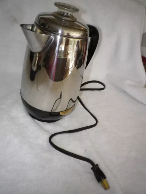 https://www.picclickimg.com/lzsAAOSwiqplIFtO/Vintage-Farberware-Superfast-Electric-Percolator-Coffee-Maker-Model.webp