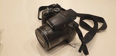 Nikon Coolpix P90 Fotocamera digitale con fantastico Zoom 24x + suoi accessori