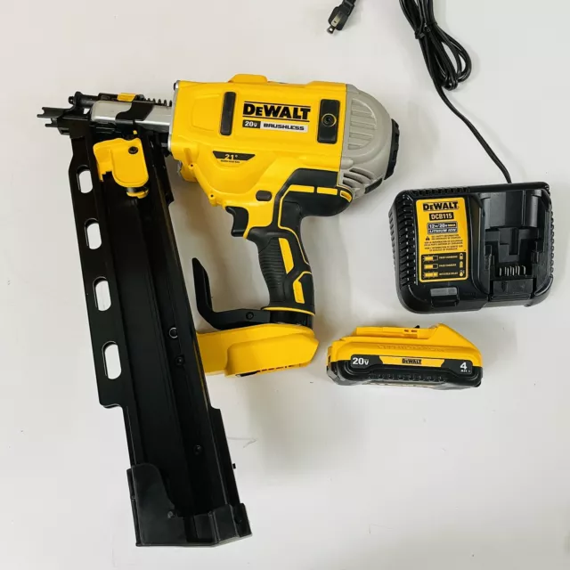 Dewalt DCN21PLM1 20-Volt MAX Lithium-Ion 21-Degree Cordless Framing Nailer