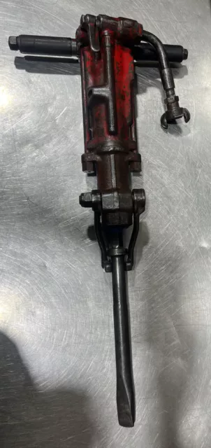 Ingersoll rand pneumatic jackhammer. Model unknown. Weight 40LBS  With Bit