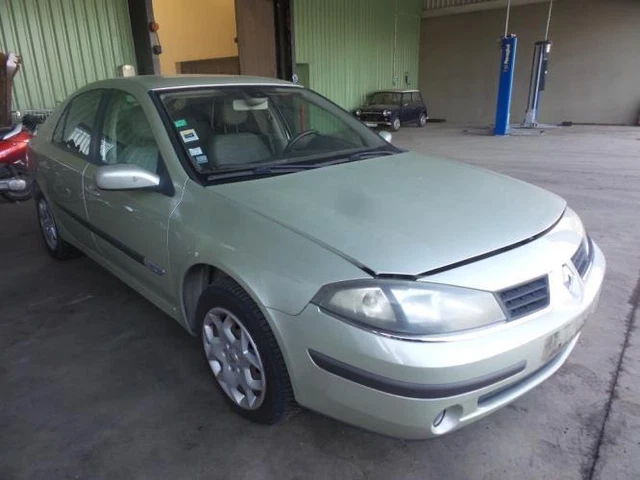 PARE CHOC AVANT RENAULT LAGUNA 2 PHASE 2 BREAK 620103272S EUR 120,00 PARE CHOC AVANT RENAULT LAGUNA 2 PHASE 2 BREAK 620103272S EUR 120,00