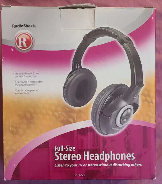 Radio Shack Black Stereo Headphones 33-1225 Full Sized Closed Cup