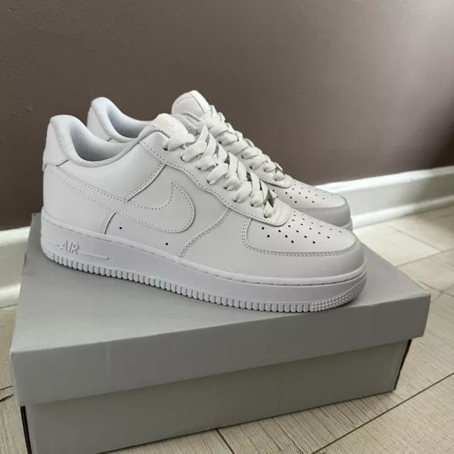 Nike Air Force 1 White Brand New with Box - Size 10 UK - FREE NEXT DAY!