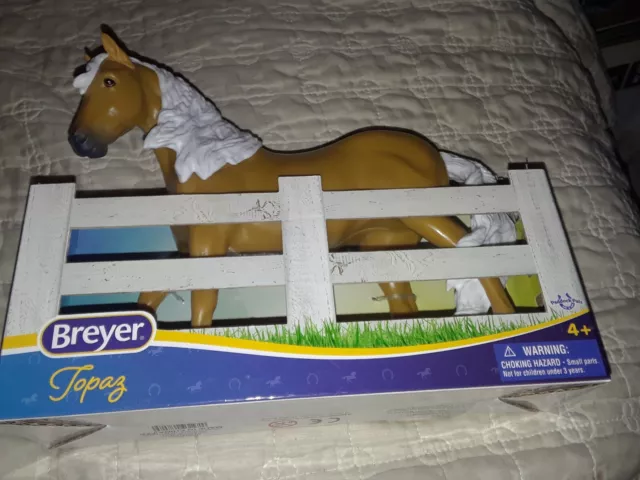 World of Breyer TOPAZ HORSE Paddock Pals 6 x 5 in. Model Hobby Toy Gift NEW