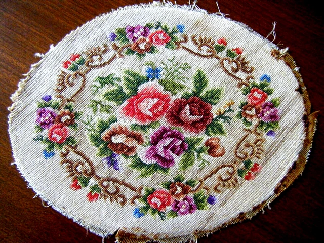 19c Antique needlepoint petit point h embroider salvage mini Gobelin France 6x5"