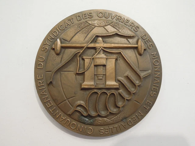MEDAILLE EN BRONZE SYNDICAT CONSTRUCTION ELECTRIQUE RAY PELLETIER 1961
