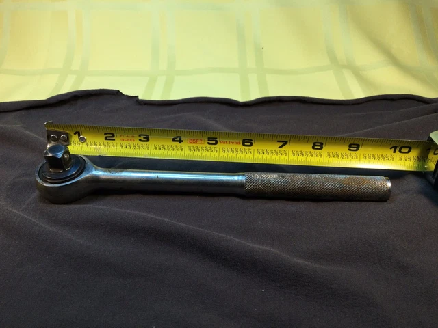 1/2" Drive Reversible Ratchet Socket Wrench