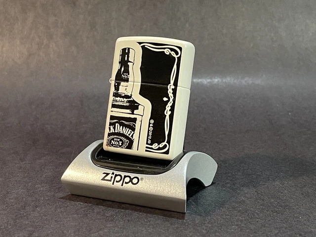 2012 Jack Daniels Zippo Matte White Silhouette   New No Box Unfired 2