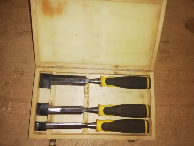 Coffret De 3 Ciseaux A Bois Sheffield