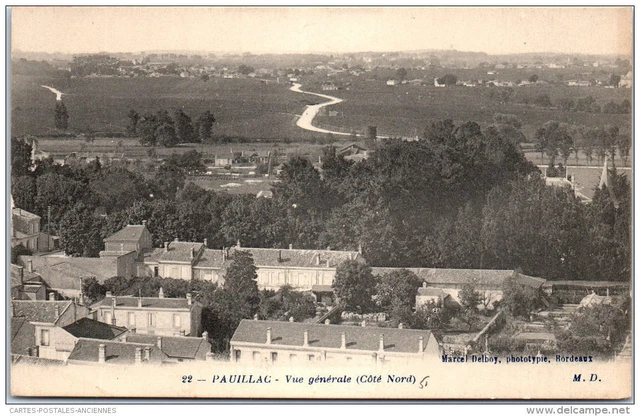 33 PAUILLAC - vue generale du cote nord de la ville