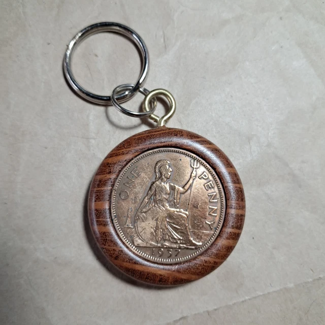 1962 British Ha'penny Bronze Half Penny Keyring Old Coin Keychain Him - Foto 9