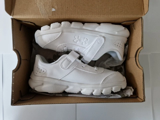 Under Armour Unisex Kids Binf Assert 8 Size junior 9.5 White
