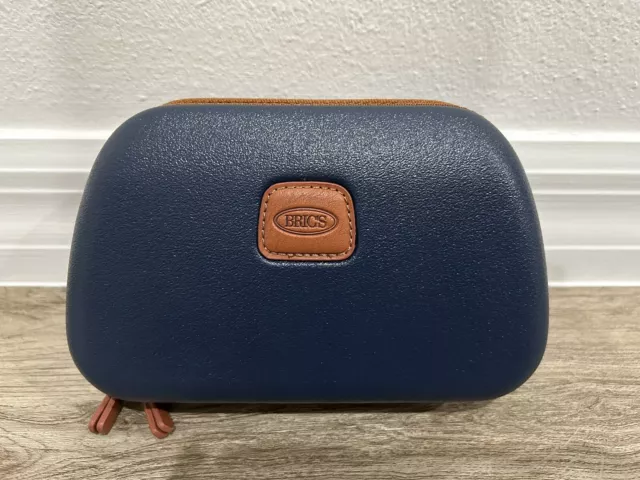 NEW Bric’s Hard Shell Travel Amenity Kit Cosmetic Makeup Bag Navy Blue