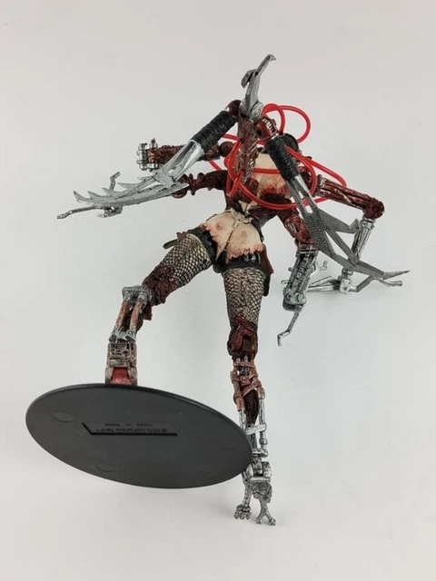 Statuetta McFarlane Clive Barker II 15 Cm - Tortured Souls 2