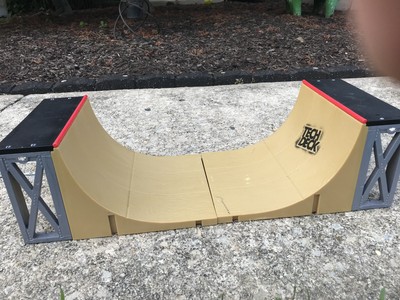 tech deck wooden half pipe