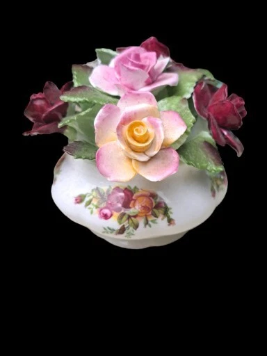 old-country-roses-rare-vintage-flower-bouquet-royal-albert-bone-china